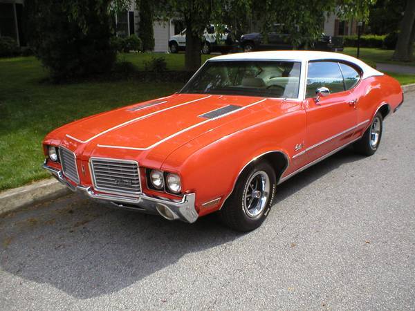 1972 Cutlass S Holiday Coupe