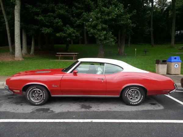 1972 Cutlass Holiday Coupe