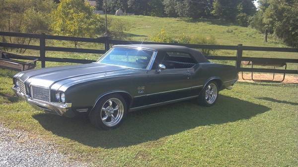 1972 Oldsmobile Cutlass Supreme Convertible