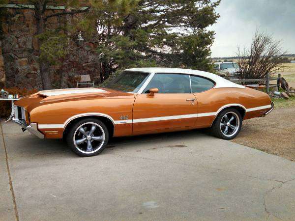 1972 Oldsmobile Cutlass S 442 W30