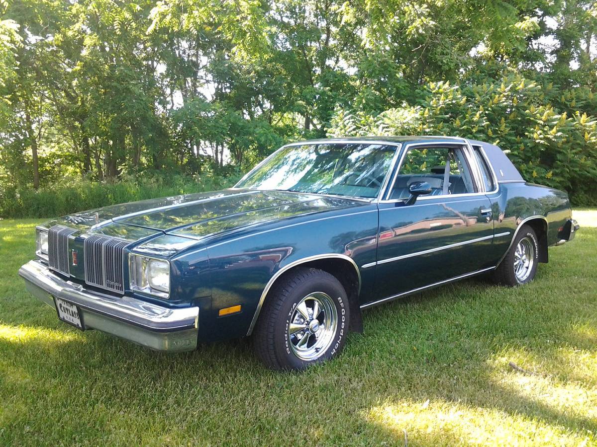 Oldsmobile Cutlass Supreme 1979 Oldsmobile Cutlass Supreme 1979 Oldsmobile Cutl...