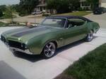 1969 Oldsmobile Cutlass S Holiday Coupe