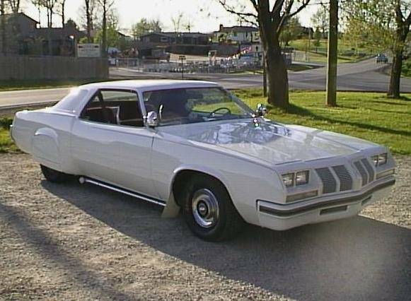 Full Custom 1976 Oldsmobile