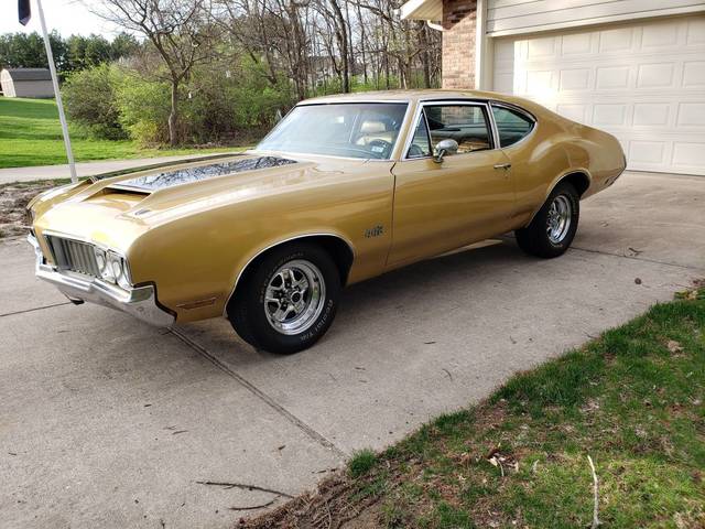 1970 Olds 442 Sports Coupe