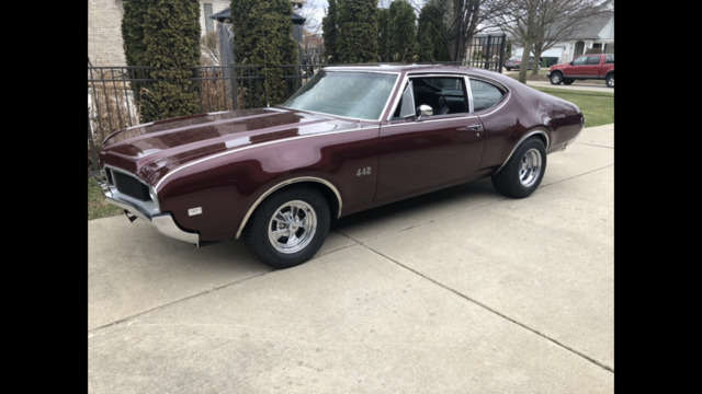 1969 Oldsmobile 442 4 speed post coupe